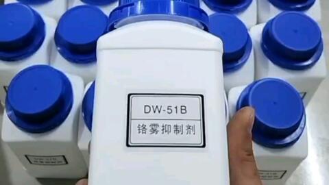 印度机器加工厂,生锈液压缸杆修复过程,环境差但是技术没的说!
